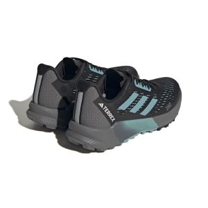 product/a/d/adidas_hr1140_7_footwear_photography_back_lateral_top_view_white_000.jpg