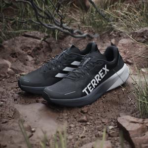 product/a/d/adidas_id0343_18_footwear_photography_heromrktng_view_5.jpg