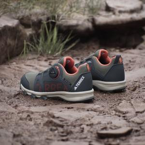 product/a/d/adidas_id0870_17_footwear_photography_heromrktng_view_6.jpg