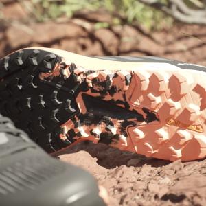 product/a/d/adidas_id2502_24_footwear_photography_heromrktng_view_11_white.jpg