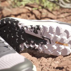 product/a/d/adidas_id2504_24_footwear_photography_heromrktng_view_11.jpg