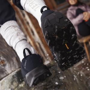 product/a/d/adidas_id2890_13_footwear_photography_heromrktng_view_2.jpg