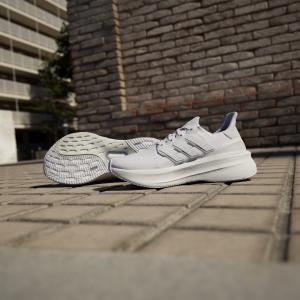 product/a/d/adidas_id8848_17_footwear_photography_heromrktng_view_4.jpg