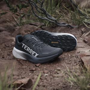 product/a/d/adidas_ie0813_21_footwear_photography_heromrktng_view_8.jpg