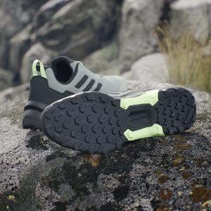 product/a/d/adidas_ie2591_15_footwear_photography_heromrktng_view_4-nw091625.jpg