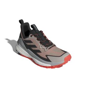 product/a/d/adidas_ie5111_6_footwear_photography_front_lateral_top_view_white.jpg