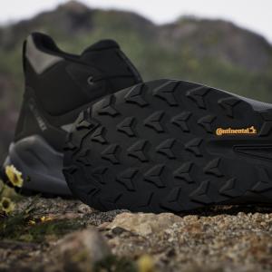 product/a/d/adidas_ie9062_24_footwear_photography_heromrktng_view_11.jpg