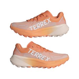 product/a/d/adidas_ig6582_10_footwear_photography_mirrored_pair_view_white.jpg