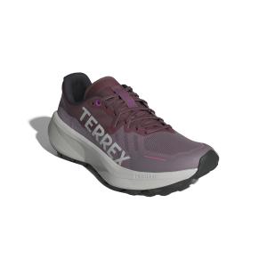 product/a/d/adidas_ig6583_6_footwear_photography_front_lateral_top_view_white.jpg