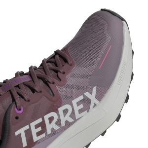 product/a/d/adidas_ig6583_8_footwear_photography_detail_view_1_white.jpg