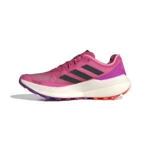 product/a/d/adidas_ig8854_5_footwear_photography_side_medial_center_view_white-nw110824.jpg