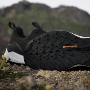 product/a/d/adidas_ih0671_26_footwear_photography_heromrktng_view_11.jpg