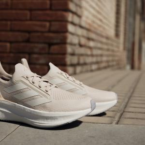 product/a/d/adidas_ih3104_24_footwear_photography_heromrktng_view_9-nw091625.jpg