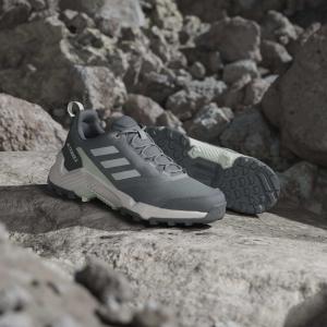 product/a/d/adidas_ih3589_21_footwear_photography_heromrktng_view_8-nw091625.jpg