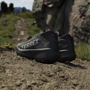 product/a/d/adidas_ih5358_21_footwear_photography_heromrktng_view_6-nw091625.jpg