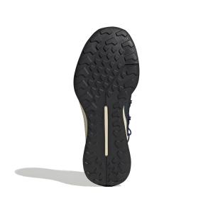 product/a/d/adidas_ih6114_4_footwear_photography_bottom_view_white-nw091625.jpg