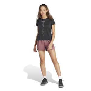 product/a/d/adidas_ip4857_6_apparel_on_model_standard_outfit_view_white.jpg