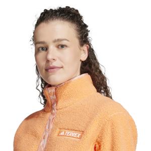 product/a/d/adidas_iw0227_7_apparel_on_model_detail_view_1_white.jpg