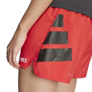 product/a/d/adidas_jf1257_8_apparel_on_model_detail_view_2_white.jpg