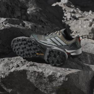 product/a/d/adidas_jh6386_17_footwear_photography_heromrktng_view_4-nw091625.jpg