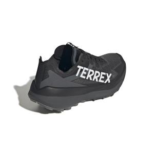 product/a/d/adidas_ji0953_7_footwear_photography_back_lateral_top_view_white.jpg