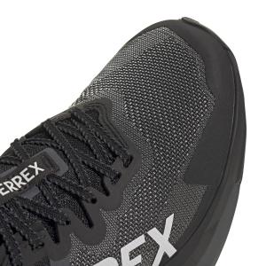 product/a/d/adidas_ji0953_8_footwear_photography_detail_view_1_white.jpg