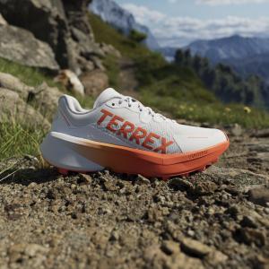 product/a/d/adidas_ji0955_15_footwear_photography_heromrktng_view_3.jpg