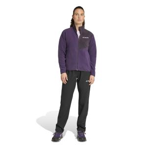 product/a/d/adidas_jn0942_5_apparel_on_model_standard_outfit_view_white.jpg