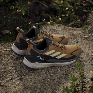product/a/d/adidas_jp5611_19_footwear_photography_heromrktng_view_6-nw091625.jpg
