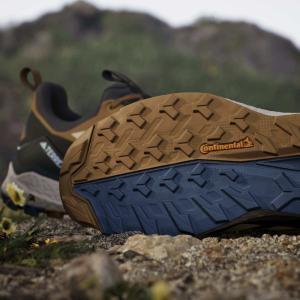 product/a/d/adidas_jp5611_24_footwear_photography_heromrktng_view_11-nw091625.jpg