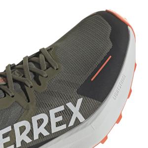 product/a/d/adidas_jp7254_9_footwear_photography_detail_view_2_white.jpg