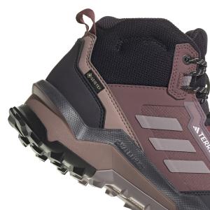 product/a/d/adidas_jp7382_9_footwear_photography_detail_view_2_white.jpg