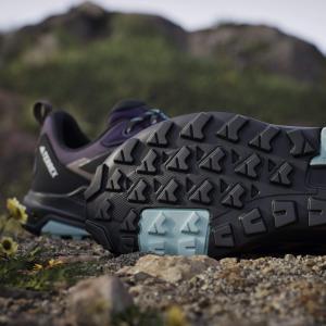 product/a/d/adidas_jq1613_24_footwear_photography_heromrktng_view_11-nw091625.jpg