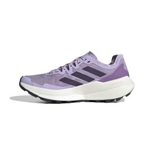 product/a/d/adidas_jq1617_5_footwear_photography_side_medial_center_view_white.jpg