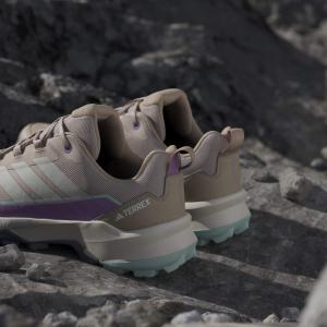 product/a/d/adidas_jq2221_22_footwear_photography_heromrktng_view_10-nw091625.jpg
