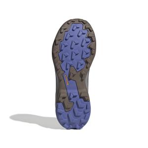 product/a/d/adidas_jq2223_4_footwear_photography_bottom_view_white-nw091625.jpg