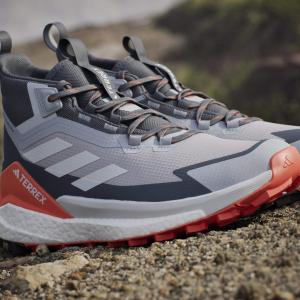 product/a/d/adidas_jq9899_21_footwear_photography_heromrktng_view_9-nw091625.jpg