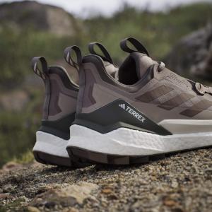 product/a/d/adidas_jq9906_23_footwear_photography_heromrktng_view_10-nw091625.jpg