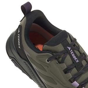 product/a/d/adidas_jq9962_8_footwear_photography_detail_view_1_white-nw091625.jpg