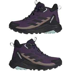 product/a/d/adidas_jq9966_10_footwear_photography_mirrored_pair_view_white-nw091625.jpg
