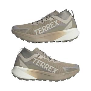 product/a/d/adidas_jr1507_10_footwear_photography_mirrored_pair_view_white-nw091625.jpg