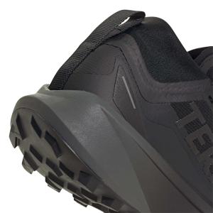 product/a/d/adidas_jr5247_8_footwear_photography_detail_view_1_white-nw091725.jpg