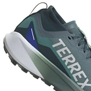 product/a/d/adidas_jr5351_9_footwear_photography_detail_view_2_white-nw091725.jpg