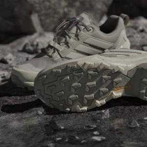 product/a/d/adidas_js4610_23_footwear_photography_heromrktng_view_11-nw091725.jpg