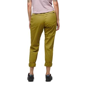 product/b/l/black-diamond_ap750061-3039_camp-green_2.jpg