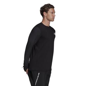 product/h/5/h58566_app_on-model_walking_white.jpg