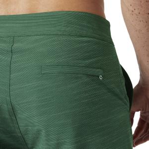 product/h/e/helly-hansen_34165-390_jungle-green_1.jpg