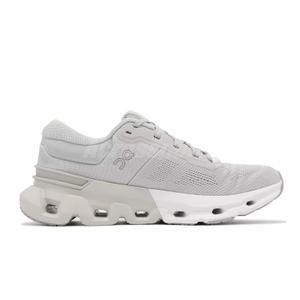 3me30012774-chaussures-de-running-on-running-cloudflyer-5-glacier-wolf