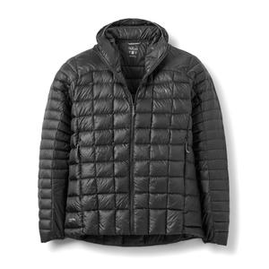 qdb-47-blk-doudoune-a-capuche-rab-mythic-alpine-light-black