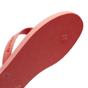 product/r/e/reebok_cn6847_10_footwear_photography_detail_view_3_white.jpg